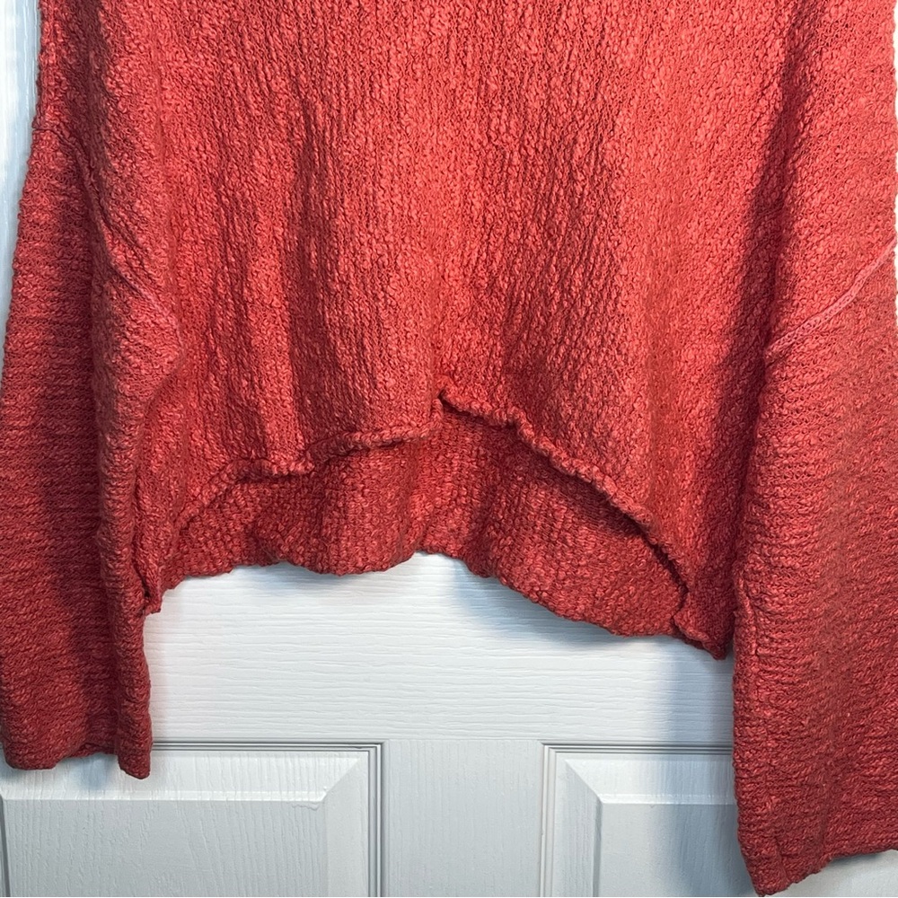 Free People Sz XS The Big Easy Cropped Cowl Neck Sweater In Coral Textured - Picture 4 of 16
